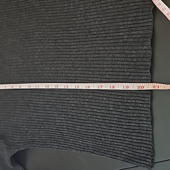 ZARA Knitwear Winter Collection gray sweater, size 11-12 years (close to M-L) - Picture 6 of 12